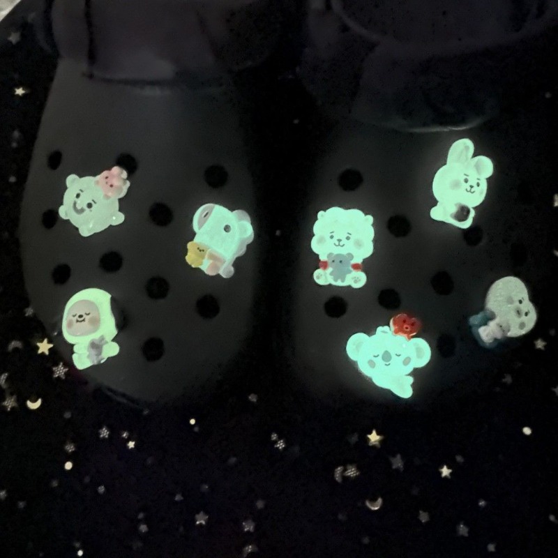 Decor Lighting Online - Buty wsuwane w stylu kreskówkowym BT21