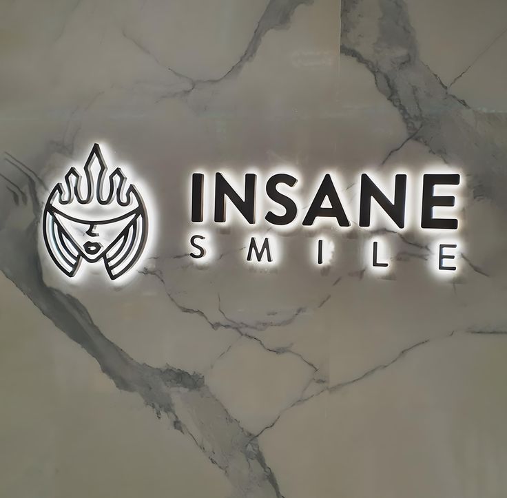 Lighting Decor Company - Personalizowane, podświetlane LED-owo litery kanałowe 3D,