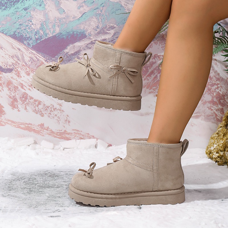 Eleganckie damskie buty na zim – Decor Lighting Online recenzja i cena